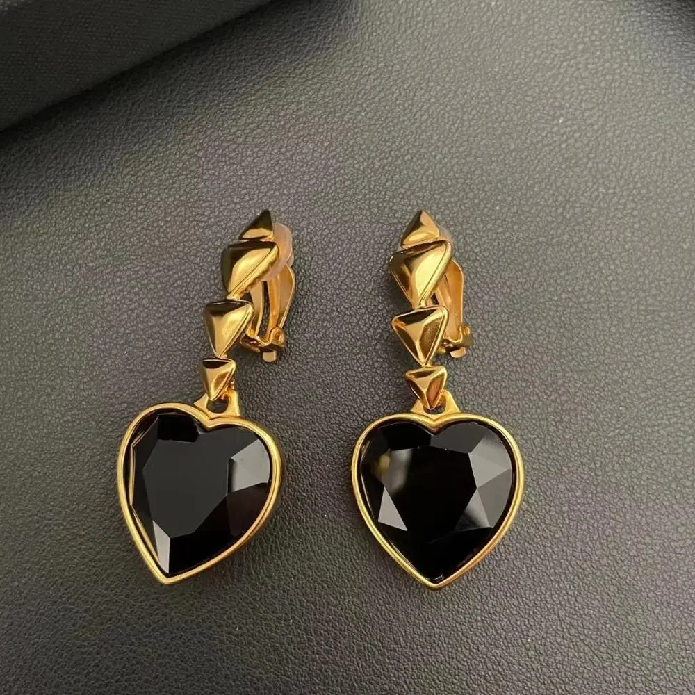 New heart-shaped black large crystal retro ear clips with ancient-style fashionable jewelry earrings for women