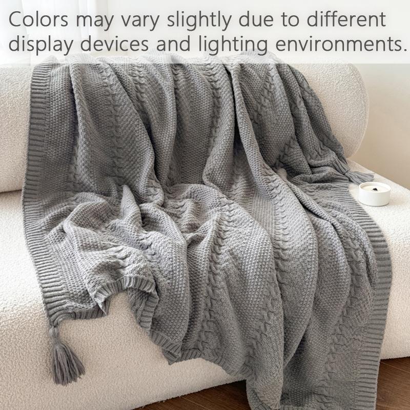 Soft Knitted Throw Blanket with Tassels – Cozy Decorative Blanket for Couch, Sofa & Bed