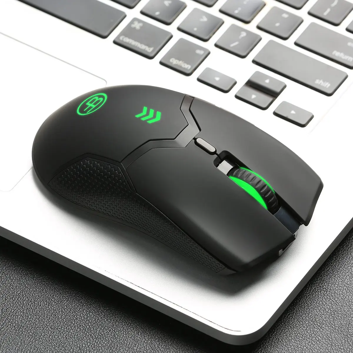2.4G Wireless Gaming Mouse, Light Support, High Precision Positioning, Long Range Signal Transmission, Comfortable Grip, No Driver Connection, Rechargeable, Portable Gaming Mouse Compatible with Laptop and Desktop