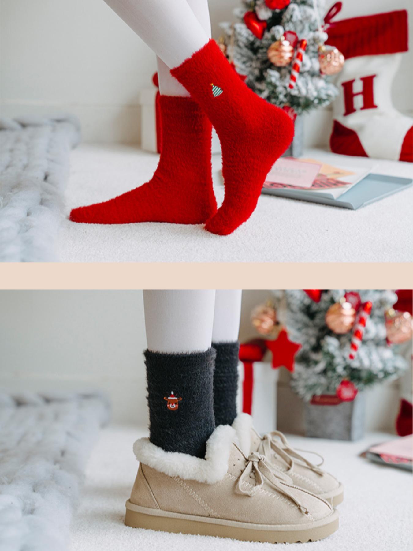 5 Pairs Sock Set Retro Solid Color Plush Middle Socks Christmas Embroidered Warm Socks Suitable for Daily Casual Wear