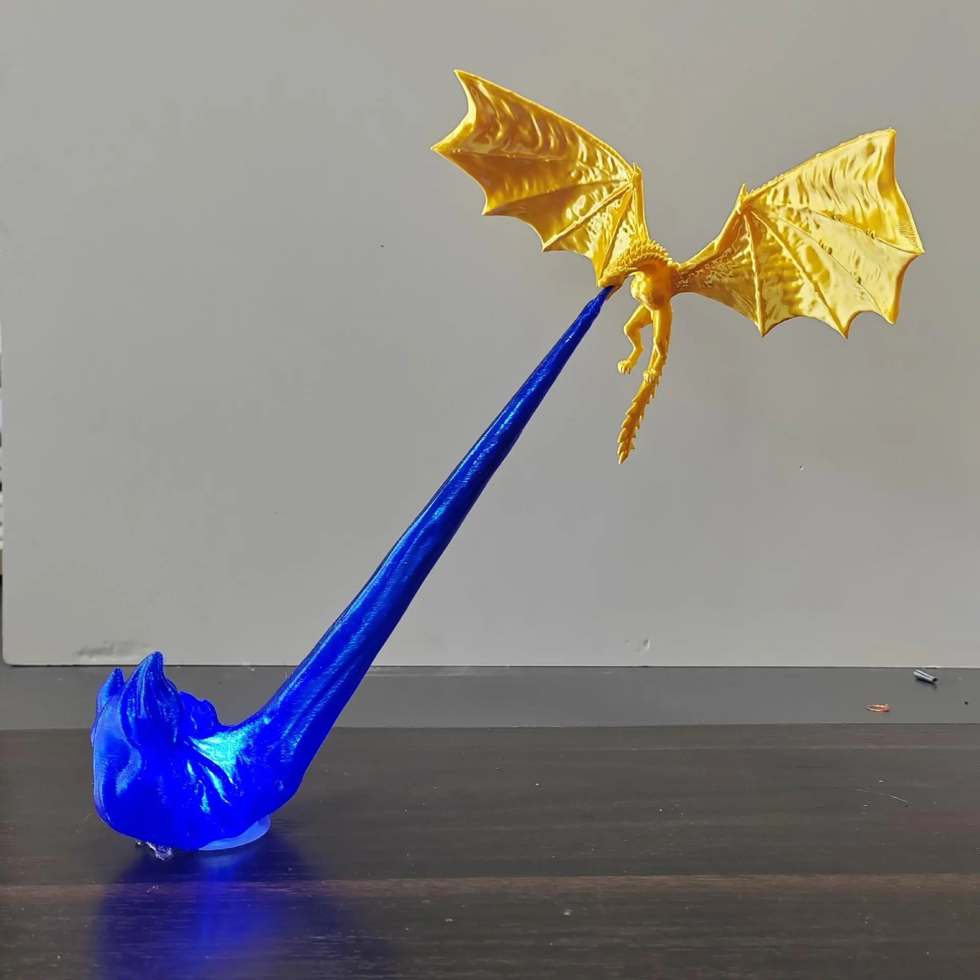 3D Printed Fire-Breathing Fantasy Shelf Decor, Flying Dragon Book Nook Light, Blue Flame, 2 Sizes, Halloween Home Decor Gift