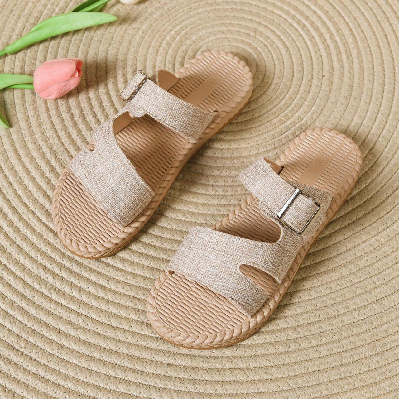 2026 Summer New Arrivals: Linen One-Strap Sandal for Women, Retro Bögen Style, Thick-Soled Outdoor Sandal.