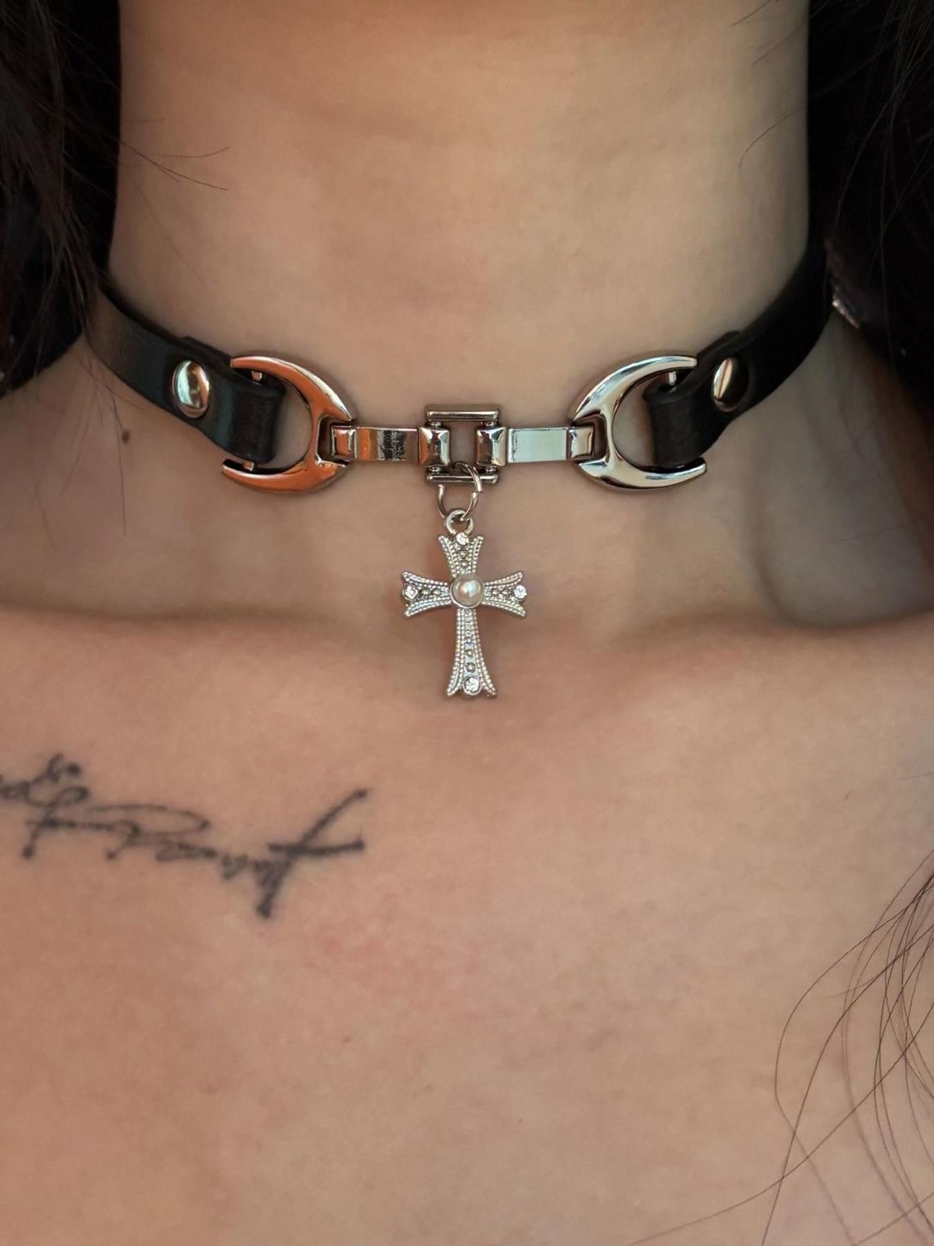 Women's Punk Style Leather Adjustable Star Necklace, Dark Metal Gothic Cross Star Butterfly Pendant Design, Party Personalized Jewelry Accessory