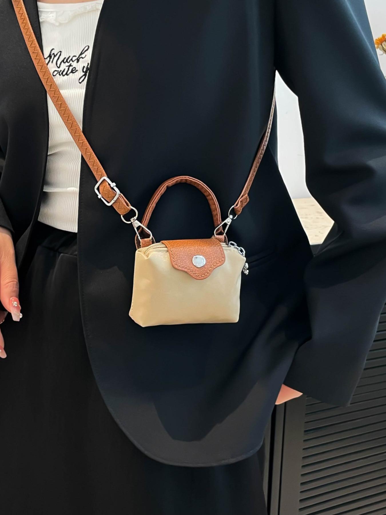 Women's Mini Crossbody Bag with Detachable Shoulder Strap, Zipper Closure, Decorative Purse, Flap Crossbody Purse, Christmas Gift for Young Girls, Lightweight Crossbody Bag