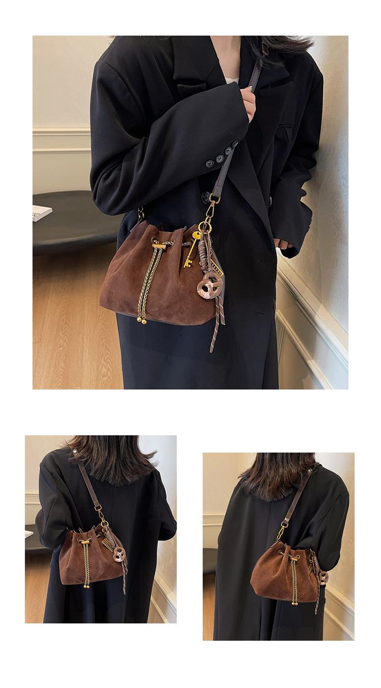 Women's Vintage Crossbody Bag - Bucket Purse with Adjustable Strap, Drawstring Closure, Coffee Brown/Black - Handheld Shoulder Bag for Everyday, Formal, Special Events - Durable Women's Purse, Crossbody Purse, Evening Event Accessory Women's Vintage Crossbody Bag - Bucket Purse with Adjustable Strap, Drawstring Closure, Coffee Brown/Black - Handheld Shoulder Bag for Everyday, Formal, Special Events - Durable Women's Purse, Crossbody Purse, Evening Event Accessory