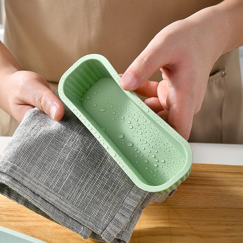 Silicone Cheese Baking Box, Heat Resistant Cake Mold, Air Fryer Compatible, Rectangular Bread Box, Durable Kitchen Tool，Silicone Loaf Pan, Non-Stick Rectangular Bread Mold for Baking, BPA Free Heat Resistant Toast Pan for Pound Cake & Meatloaf