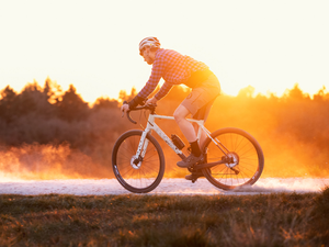 Outdoor sportswear and cycling