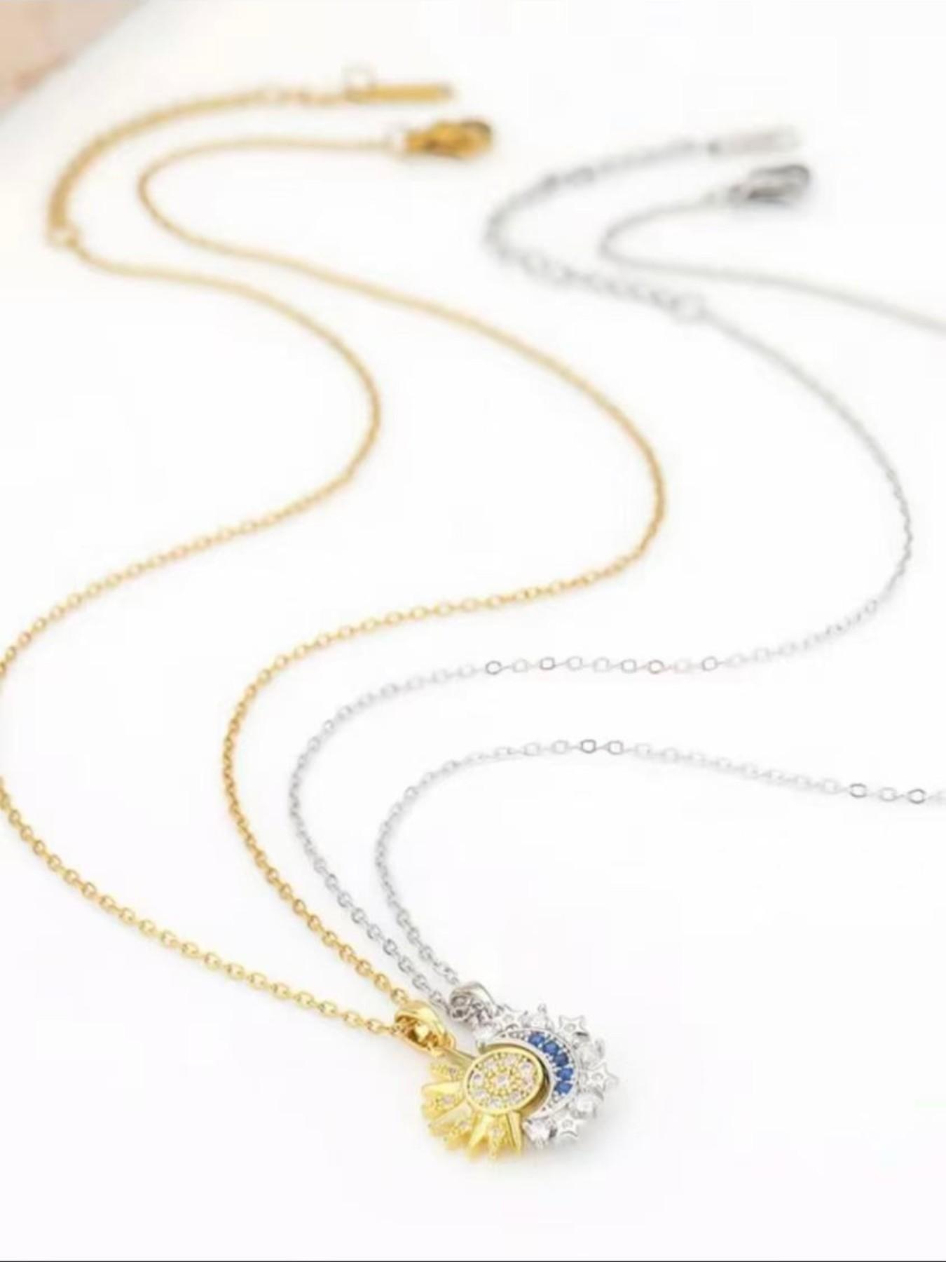 Sun Moon Matching Necklace, Couple Necklace, Best Friend Necklace, Perfect Gift for Birthday and Valentine's Day, Jewelry for Siblings
