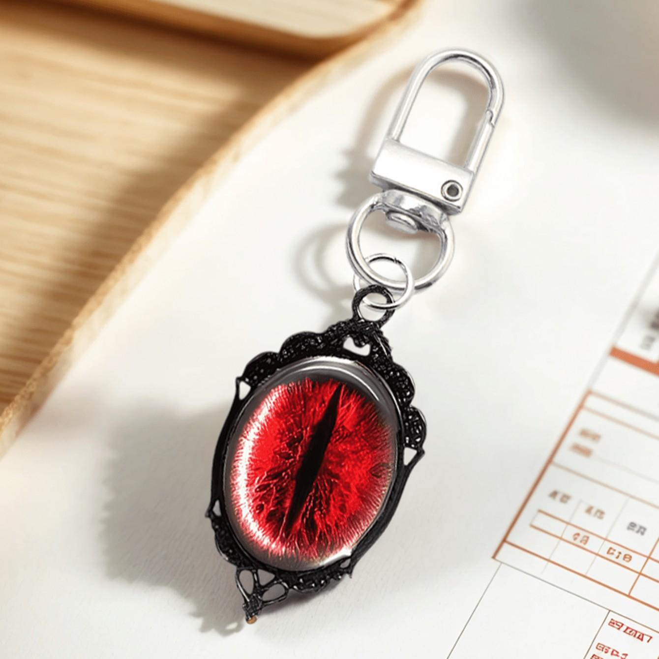 Vintage Gothic Dark Series Alloy Pendant, Fashion Charm Keychain, Blood Gem Demon Eye Pendant, Decorative Accessory for Wallets, Backpacks, Luggage