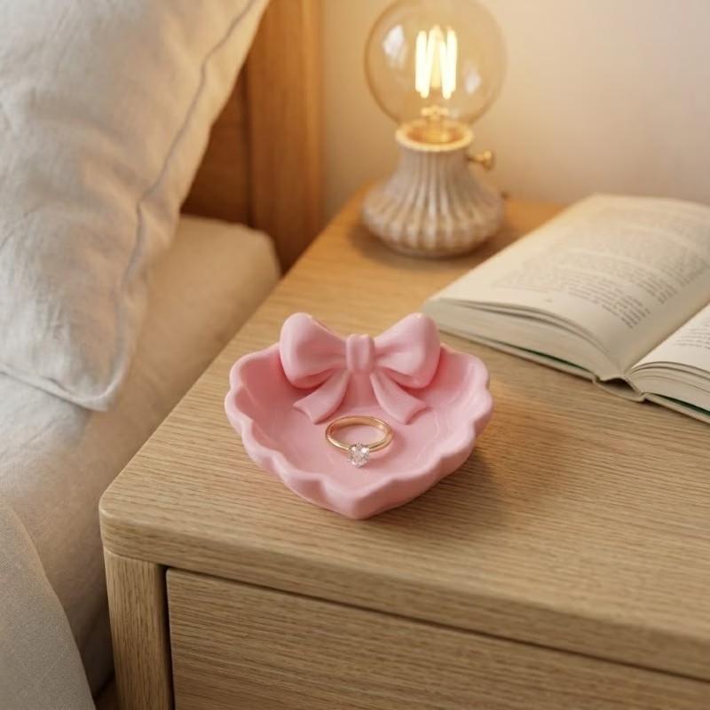 Heart-Shaped Jewelry Tray with Bow, 3D Printed, Ideal for Vanity, Sink, Home Decor, Office Desk, Jewelry Storage