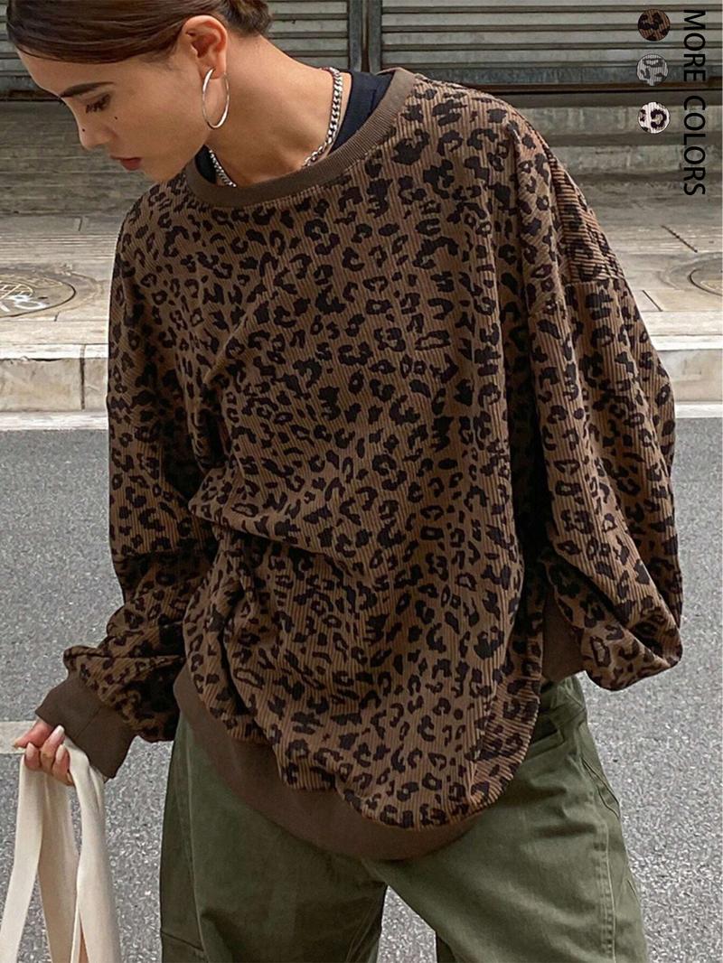 Women Loose Fit Round Neck Corduroy Leopard Print Ribbed Sweatshirt,Long Sleeve Tops,Fall Clothes,Back To School Clothes