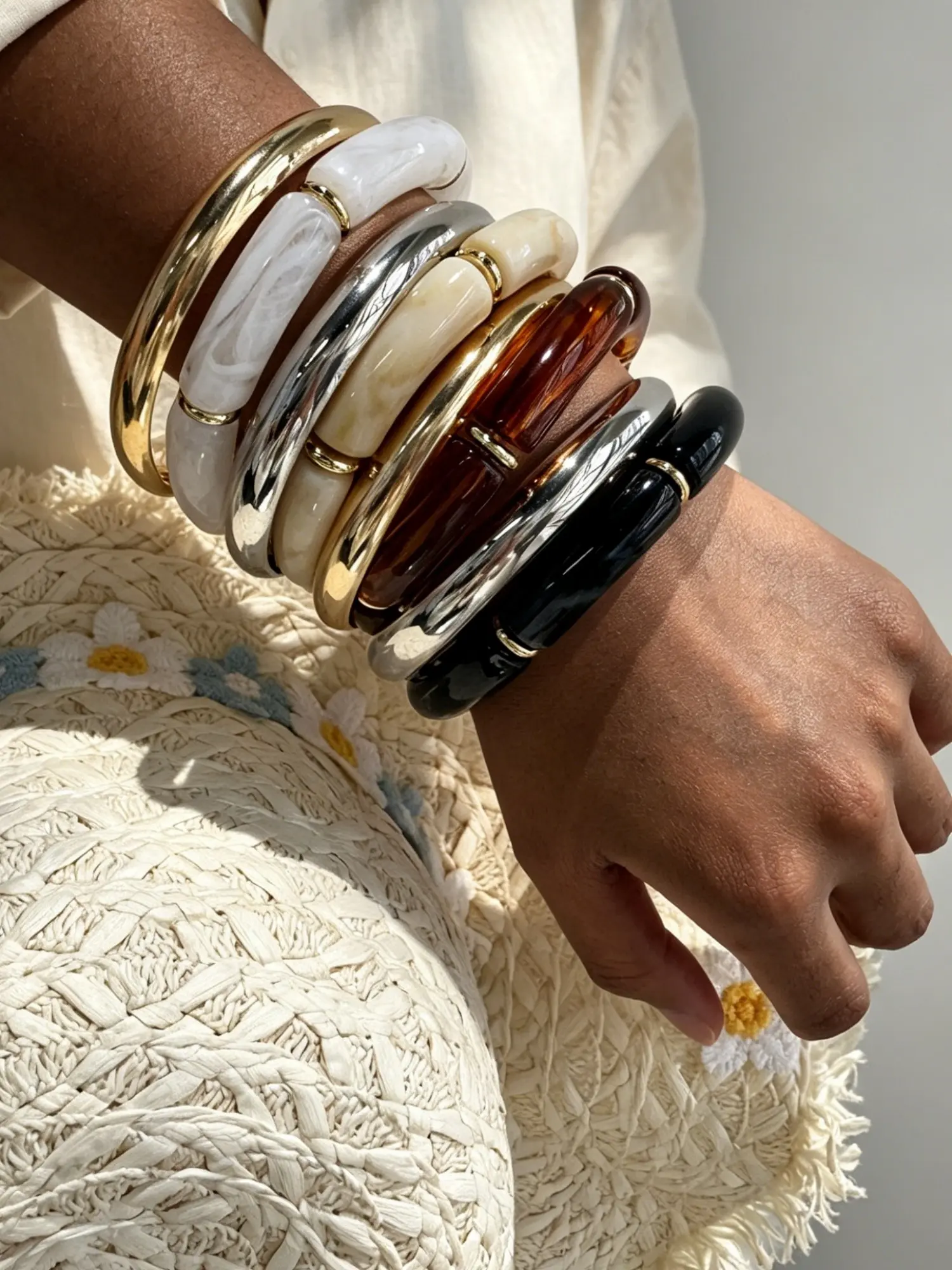 8-Piece Women's Fashion Bracelets Set, Bracelet Combination Set, Elegant Chunky Resin Bangle, Casual All-Season Jewelry, Perfect for Parties and Daily Wear