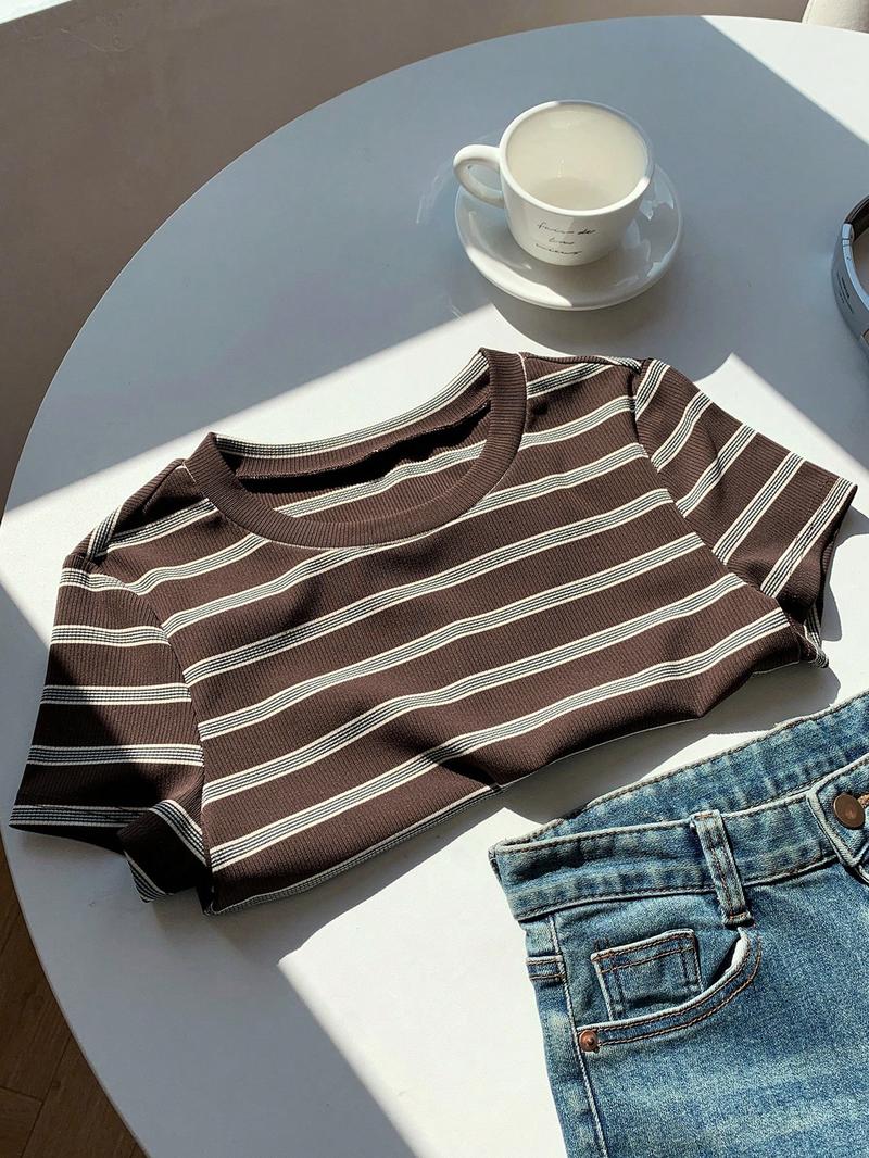 1 Piece Striped Slim Cropped Top | Sweet Cool  Aesthetic | Crew Neck Short Sleeve + Stretchy Ribbed Design | Perfect for Girls' Shopping Spree / Café Photo Ops