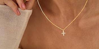 Cross Necklace for Women,Double Cross Necklace 14K Gold Plated Cross Pendant Necklace Dainty Gold Cross Necklaces for Women Trendy Small Cross Charm Necklace Simple Cute Choker Necklaces Gold Jewery, Dainty Necklaces