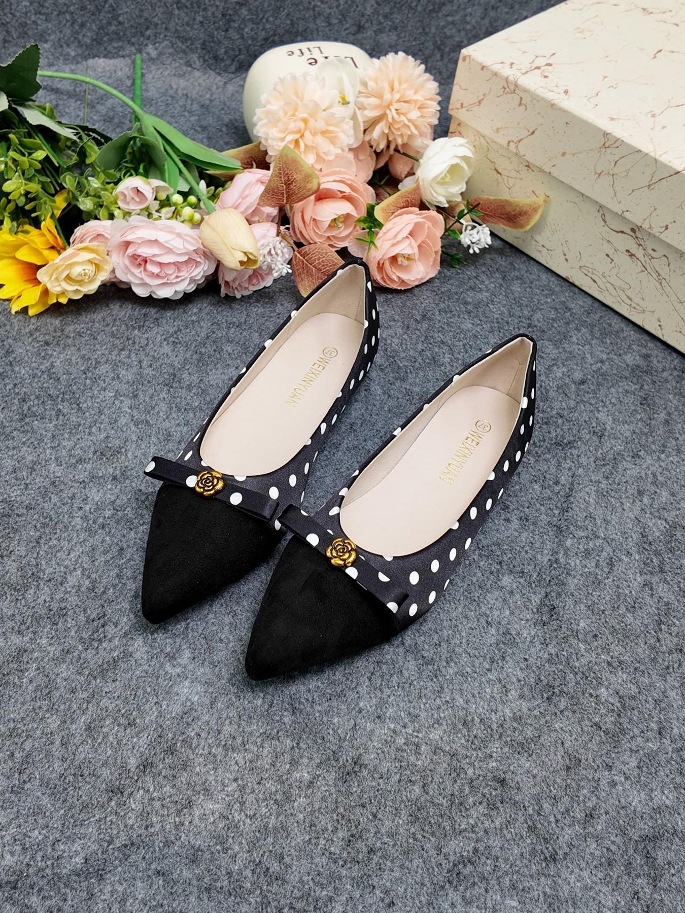 Elegant Polka Dot Textile Shoes, Soft Rubber Sole, Casual Style, All-Season Wear, Perfect for Office & Commute, Women's Footwear