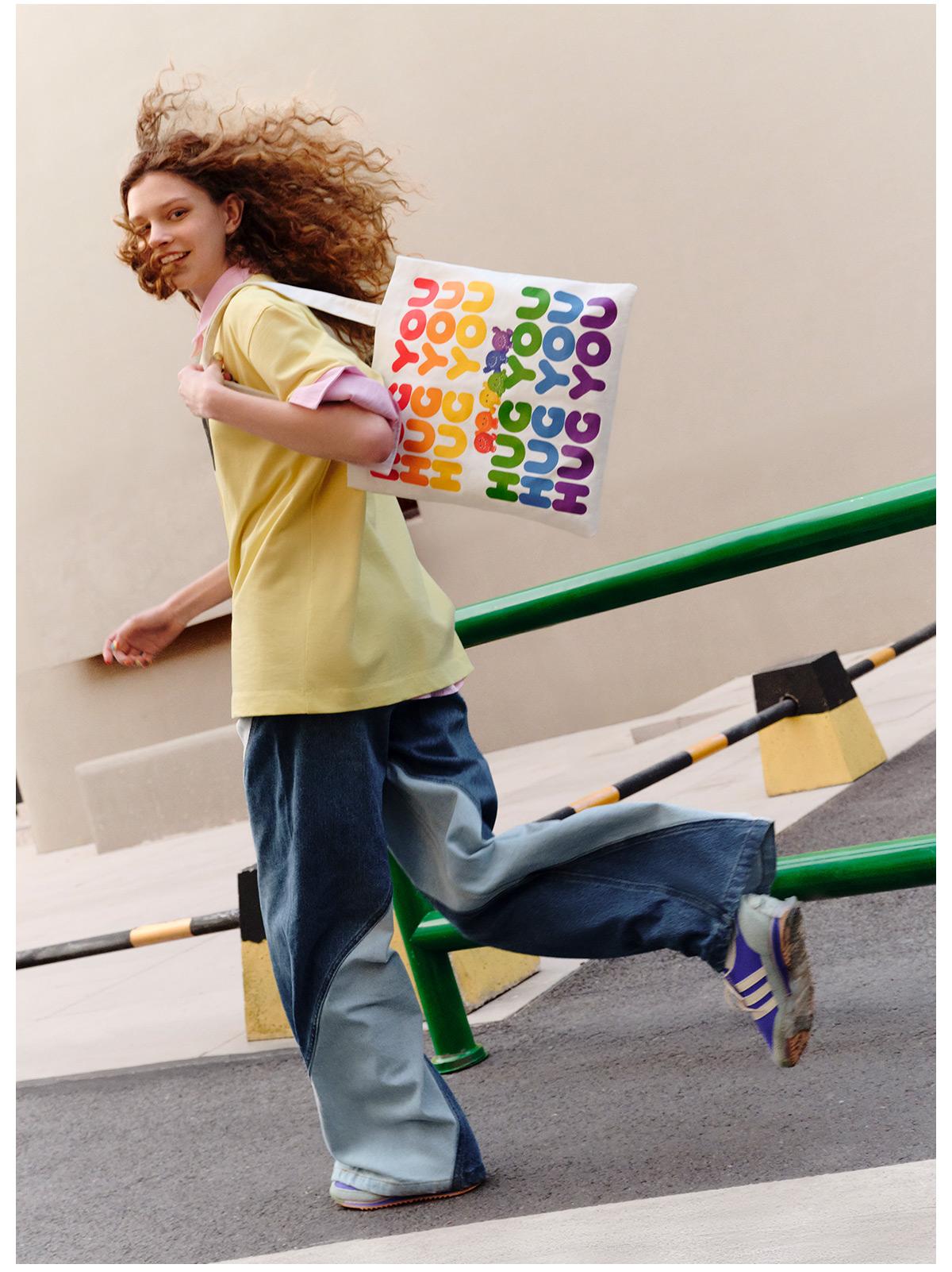 POP MART INSTINCTOY HUG YOU SERIES-Canvas Bag