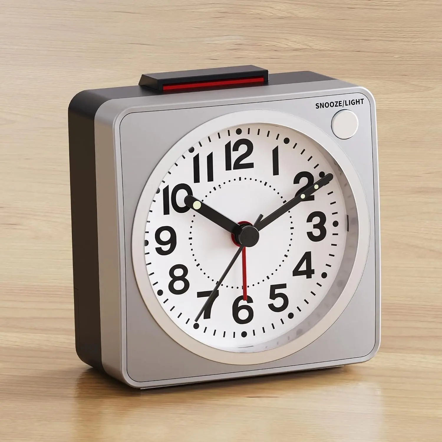 ® 2.6" × 1.4" Ultra Small  Operated Analog Travel  Clock