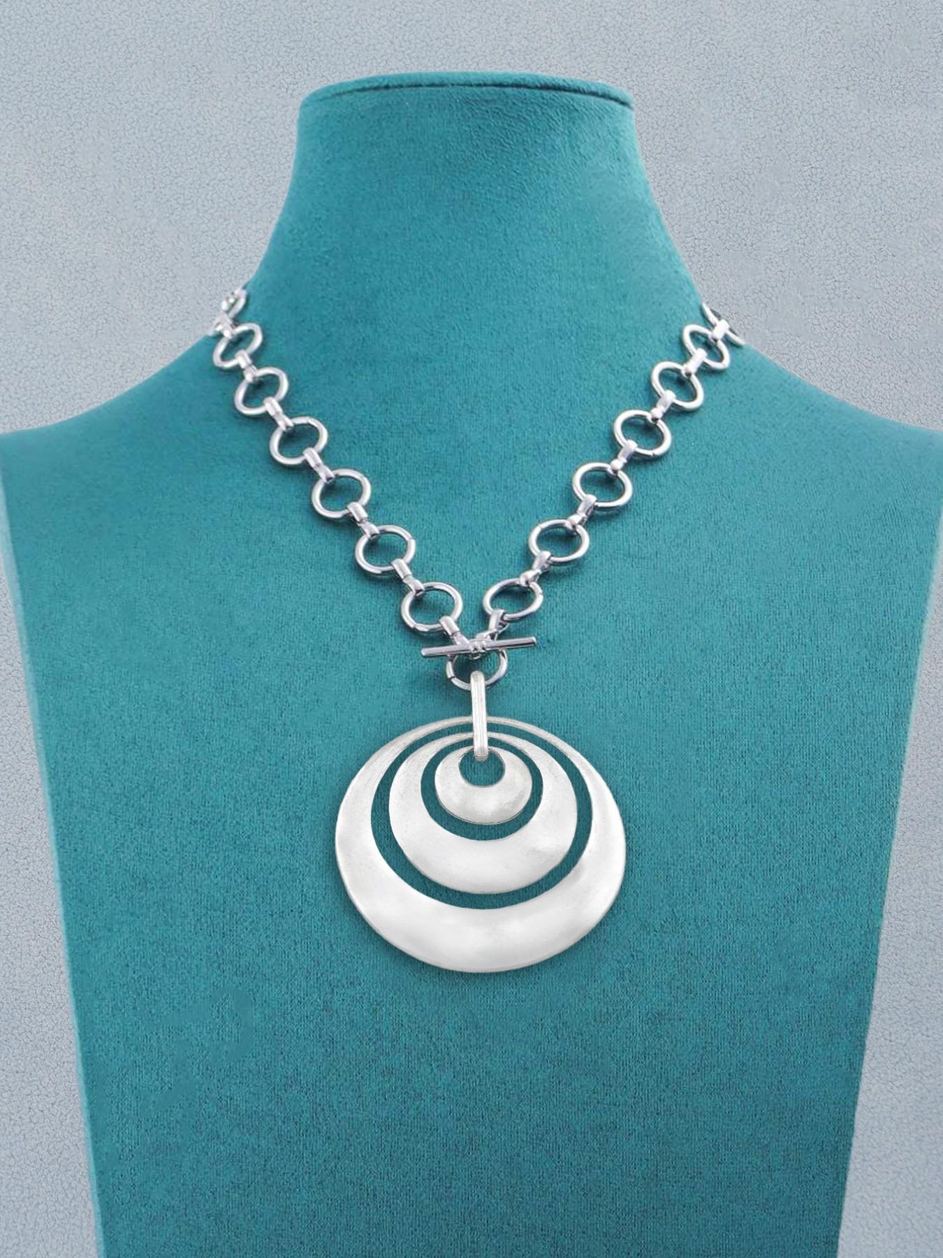 1pc Silver Color Boho Large Multi-Circles Moveable Round Circles Pendant Chunky Chain Statement Necklace Suitable For Women's Daily Wear 18"+2" Extend Chain