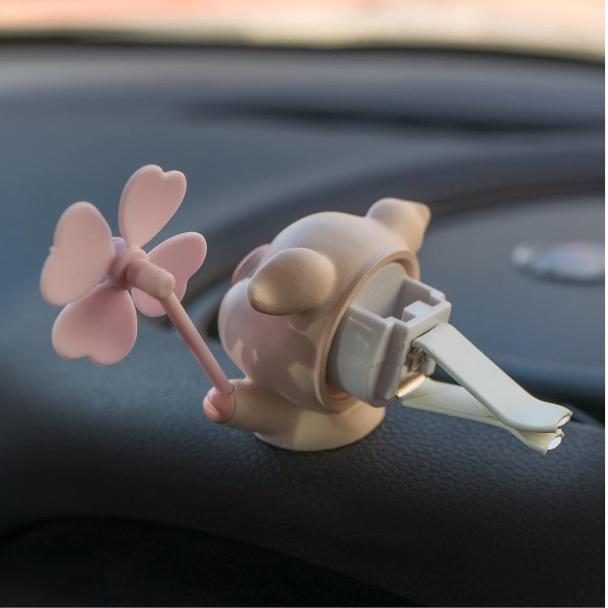 Cute Pig Car Scent Air Fresheners Vent Clips Aroma Diffuser Interior Decor Accessories