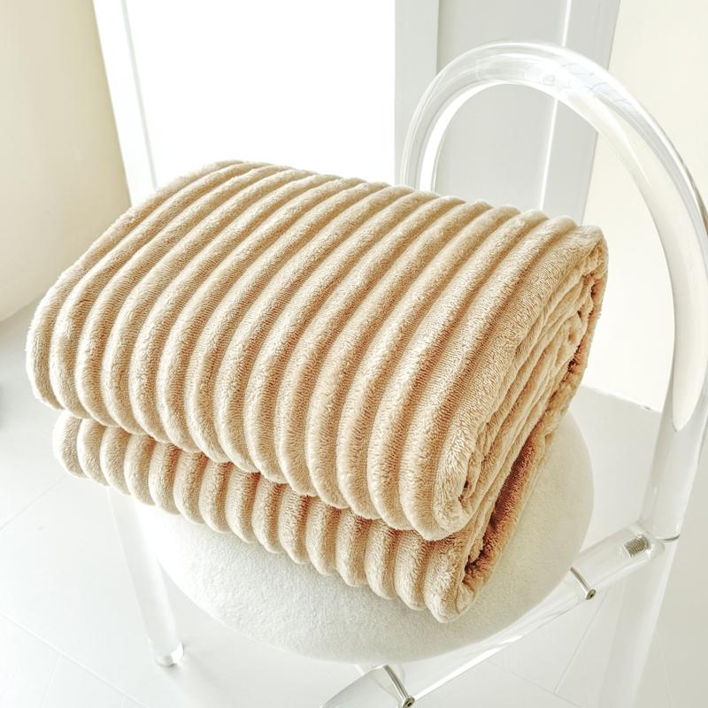 Solid Color Flannel Blanket, Soft Comfortable Throw Blanket, Soft Lightweight Blanket, Air-conditioned Room Blanket, Warm Nap Blanket for Home Office Travel,Christmas Gifts For GF