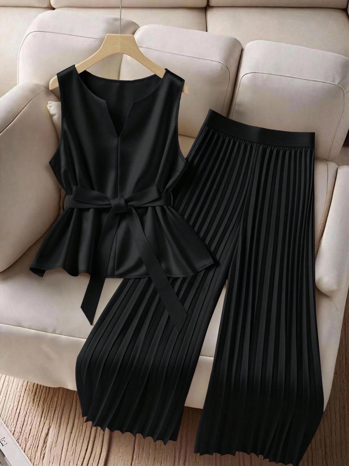 Women's Plus Size Trendy Chic Fashion 2 Piece Outfit, Sleeveless Top & Pleated Wide Leg Pants Set, Tie Waist V-Neck Plisse Flowy Elegant Office Workwear