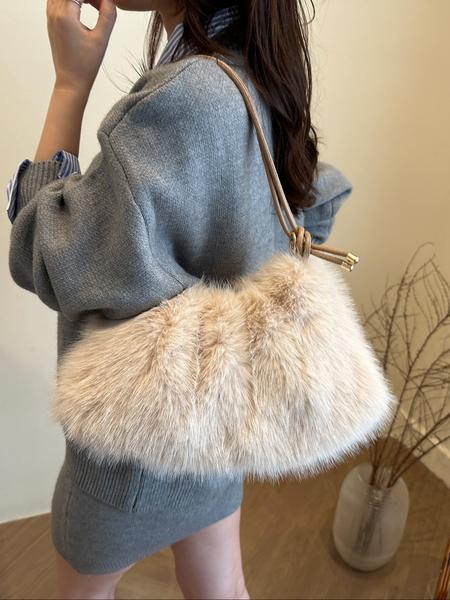 Women's Lightweight Plush Bag, Soft Handbag for University & Office Use, Perfect for Autumn Winter Seasons, Casual Daily Carryall, Elegant Shoulder Bag