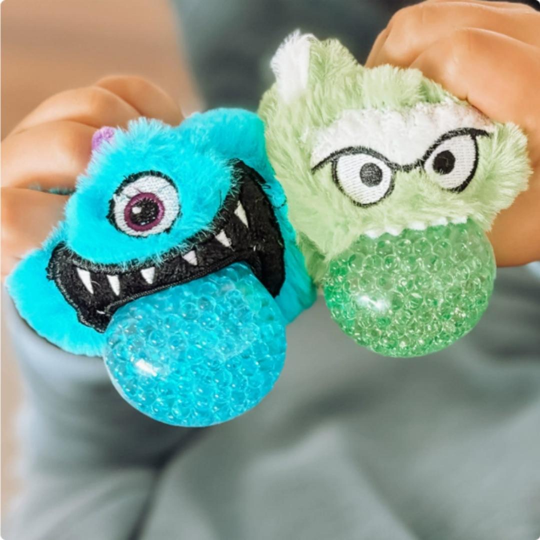 Creative Cute Pet Plush Stress Ball: Adorable Animal-Shaped Squeeze Toy—the Perfect Stress-Relief Tool and Holiday Gift. Styles vary. A must-have for stress relief. Suitable for ages 12 and up.