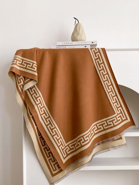 Geometric Print Textured Blanket Scarf with Fringe Trim, Soft Warm Shawl for Fall & Winter, Fashion Accessory for Women & Girls