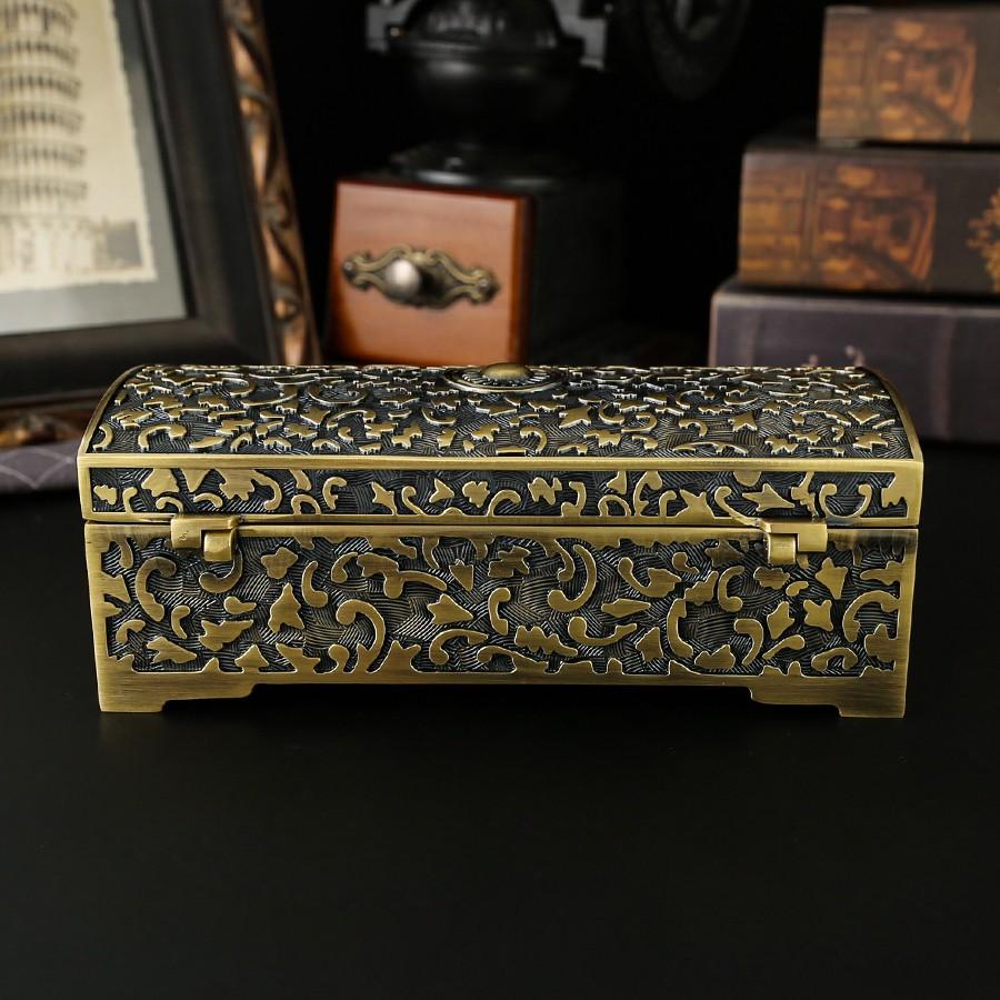 Vintage Engraved Jewelry Box | Luxury Antique Storage for Necklaces, Rings & Earrings | Dustproof Organizer
