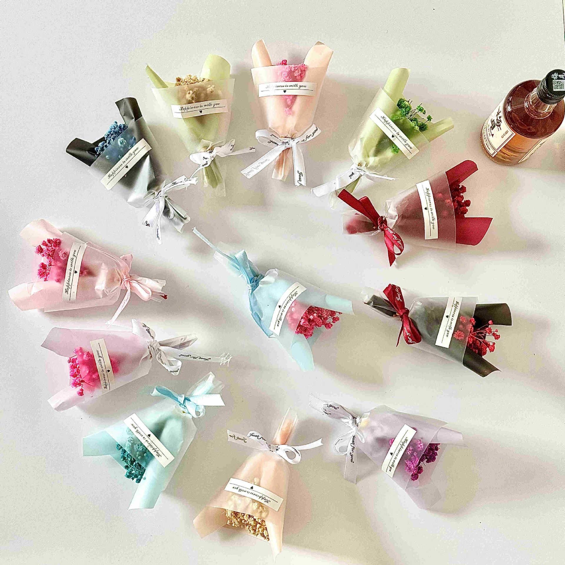 Mini Dried Baby's Breath Bouquet Gift Box | Natural Preserved Gypsophila Floral Arrangement | Elegant Wedding Favor for Guests | Rustic Party Keepsake for Adult Recipients | US Celebration Essential