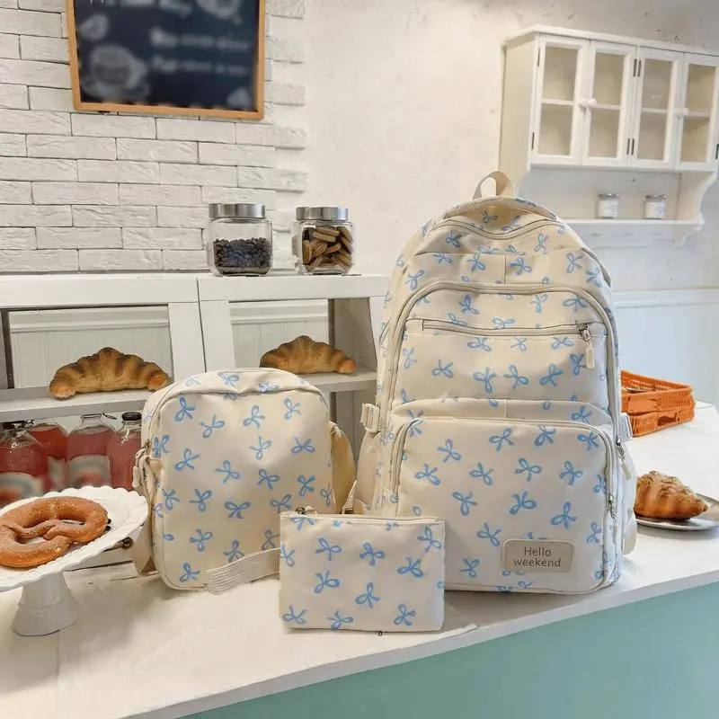 You just found the cutest backpack set. Korean style bow print, lightweight design, and three pieces for all your needs. A stylish schoolbag for women who love simplicity.