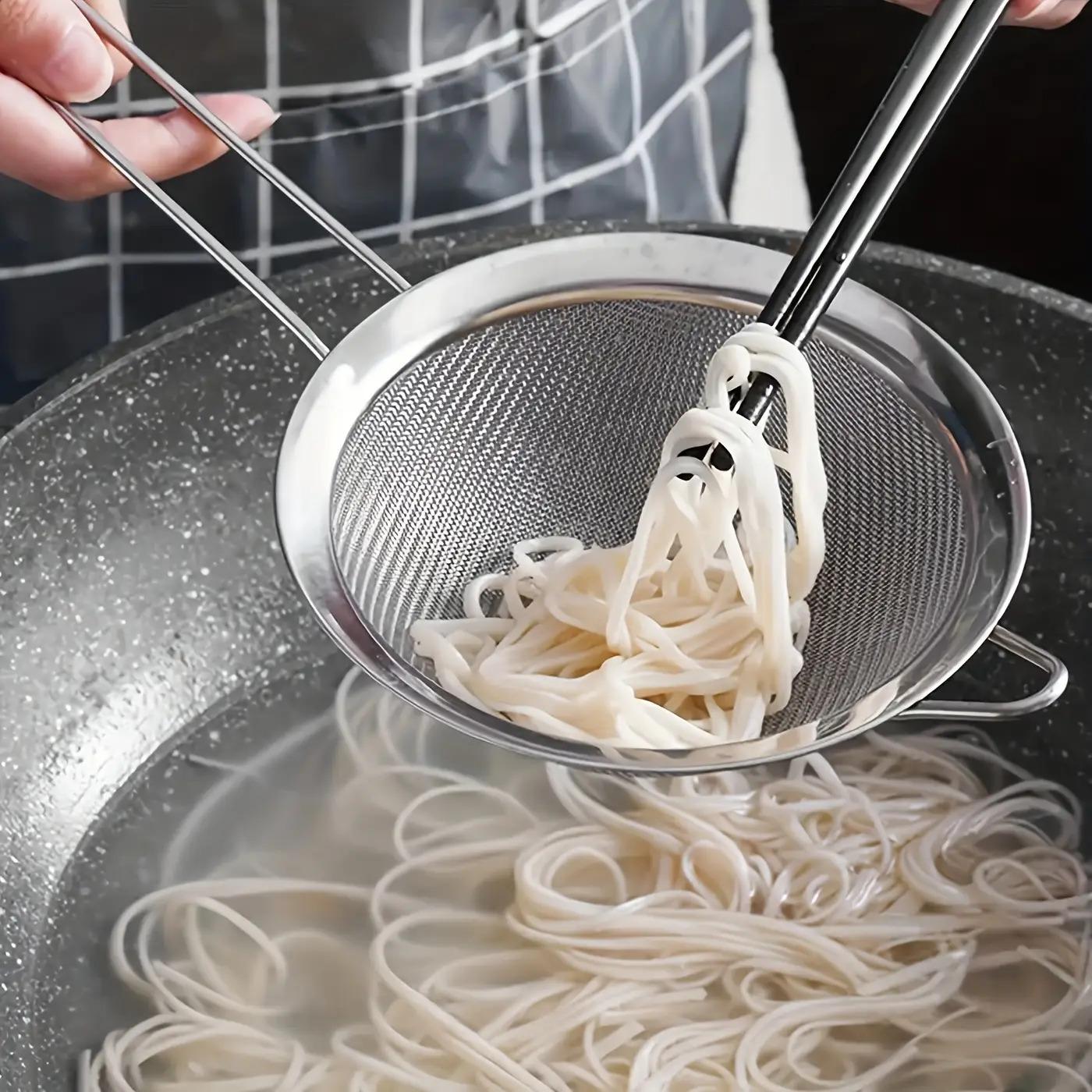 3-Pack Stainless Steel Fine Mesh Strainers with Comfort Handles - Rust ...