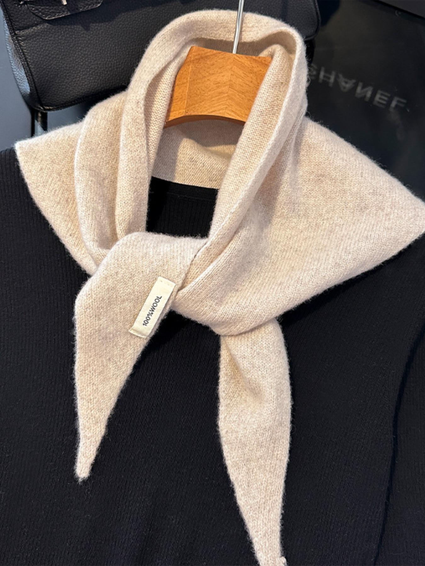 Women's elegant Korean triangular scarf niche 100% wool triangular scarf women's wool hijab knitted scarf multifunctional warm knitted shawl Fluffy Soft Scarf, perfect for Christmas and New Year gifts, Scarf Head Wrap