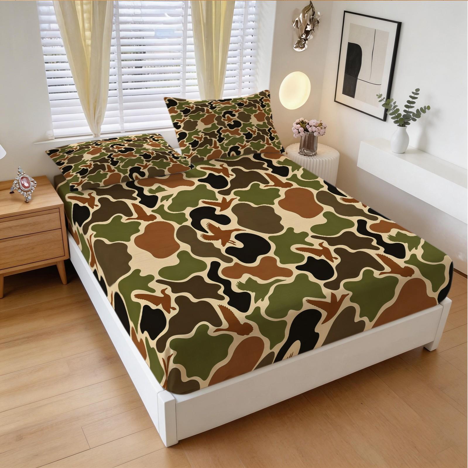 Camouflage Themed Bed Sheet, Soft And Comfortable Bedding Set (1 Bed Sheet+2 Pillowcases, No Pillow Core), Suitable For Teenagers And Adults, Bedroom, Dormitory, And Guest Room Scenes
