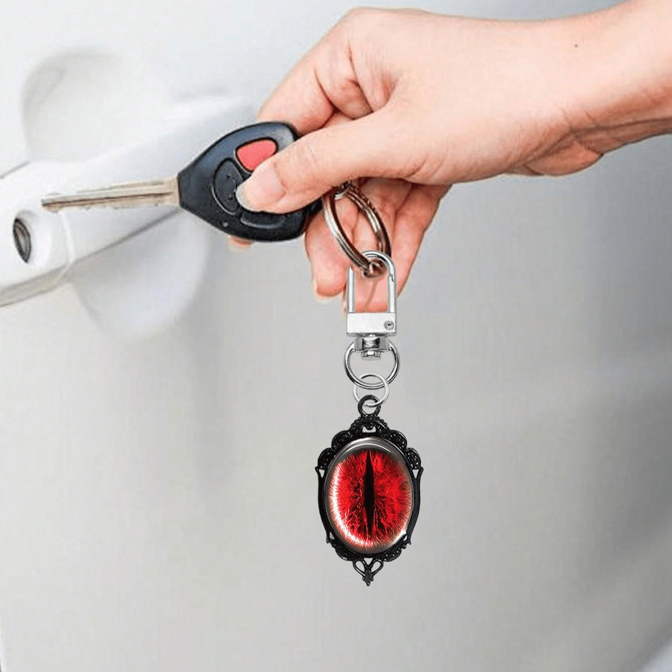 Vintage Gothic Dark Series Alloy Pendant, Fashion Charm Keychain, Blood Gem Demon Eye Pendant, Decorative Accessory for Wallets, Backpacks, Luggage