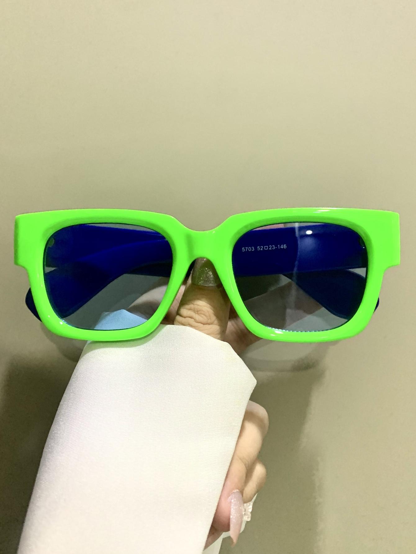 Small Square Glasses, Simple and Casual Fashion Eyewear, Thick-Frame Eyeglasses for Men and Women, Perfect for Daily Wear, Square Chunky Frame, Square Frames Glasses