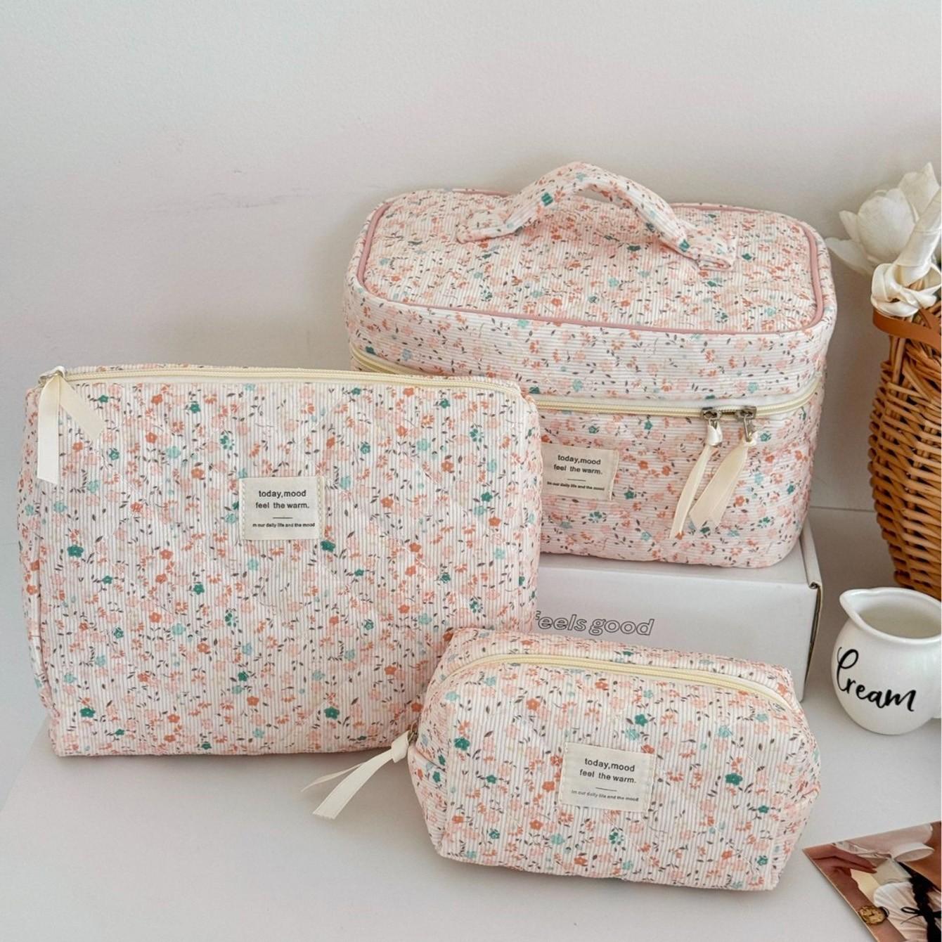 3-Piece Quilted Travel Makeup Bag Set, Large Capacity, Washable, Floral Pattern, Portable, Ideal for Women/girls, Perfect Gift