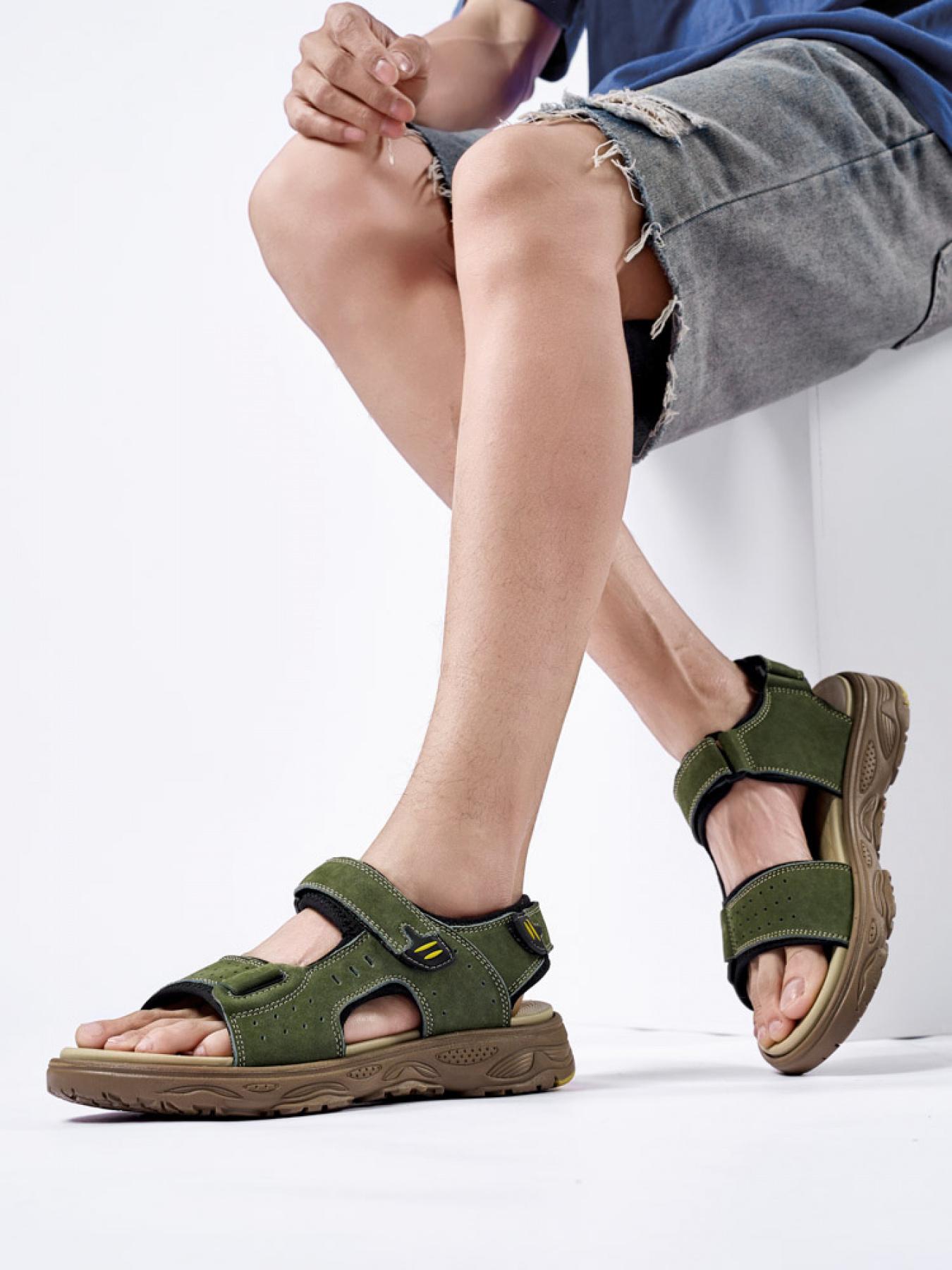 Men's Dark Gray Velcro Outdoor Sandals Breathable Non-Slip Beach Shoes Soft Sole Wear-Resistant Hiking Sandals