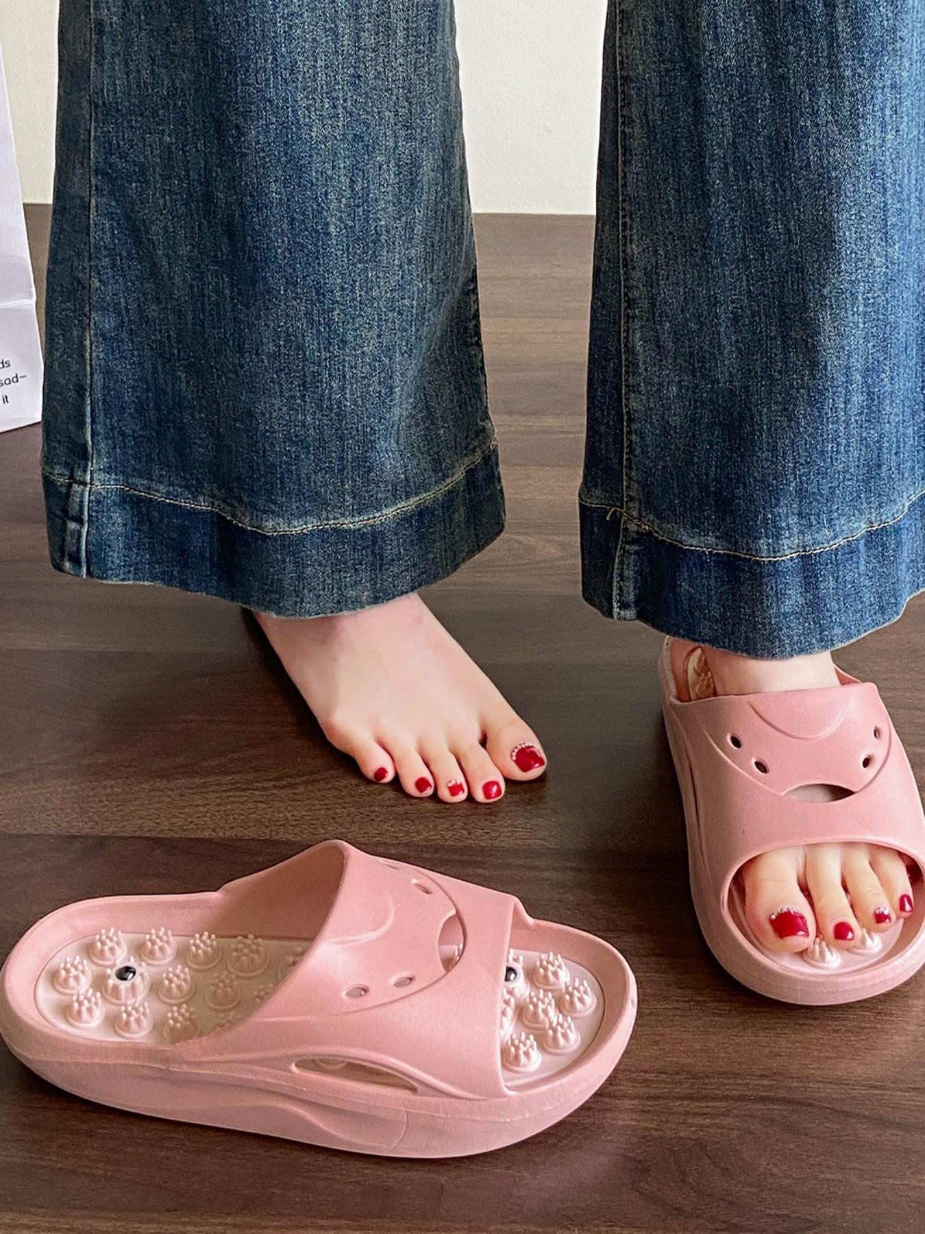 Trendy Thick Sole Women's Slippers, Comfortable Loose Fit, Home and Beach Use, Casual Patchwork Design, PU Leather, Eva Sole