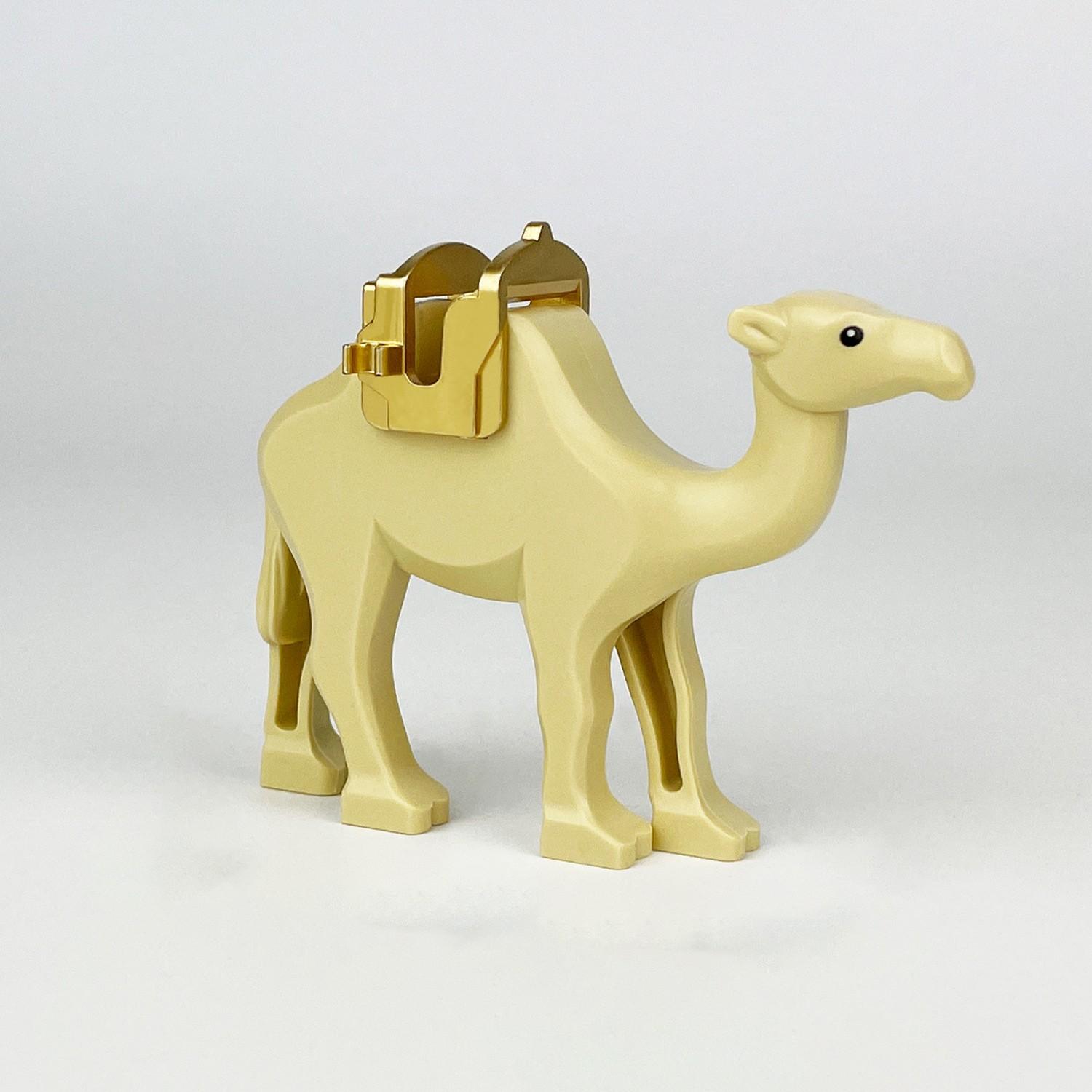 TOOUEE 3 Pack Plastic Camel Animal Figures, Desert Safari Decor Accessories Building Blocks Set Compatible with Major Brands, Birthday Christmas Gift for Friends Family Home Office Party Supplies
