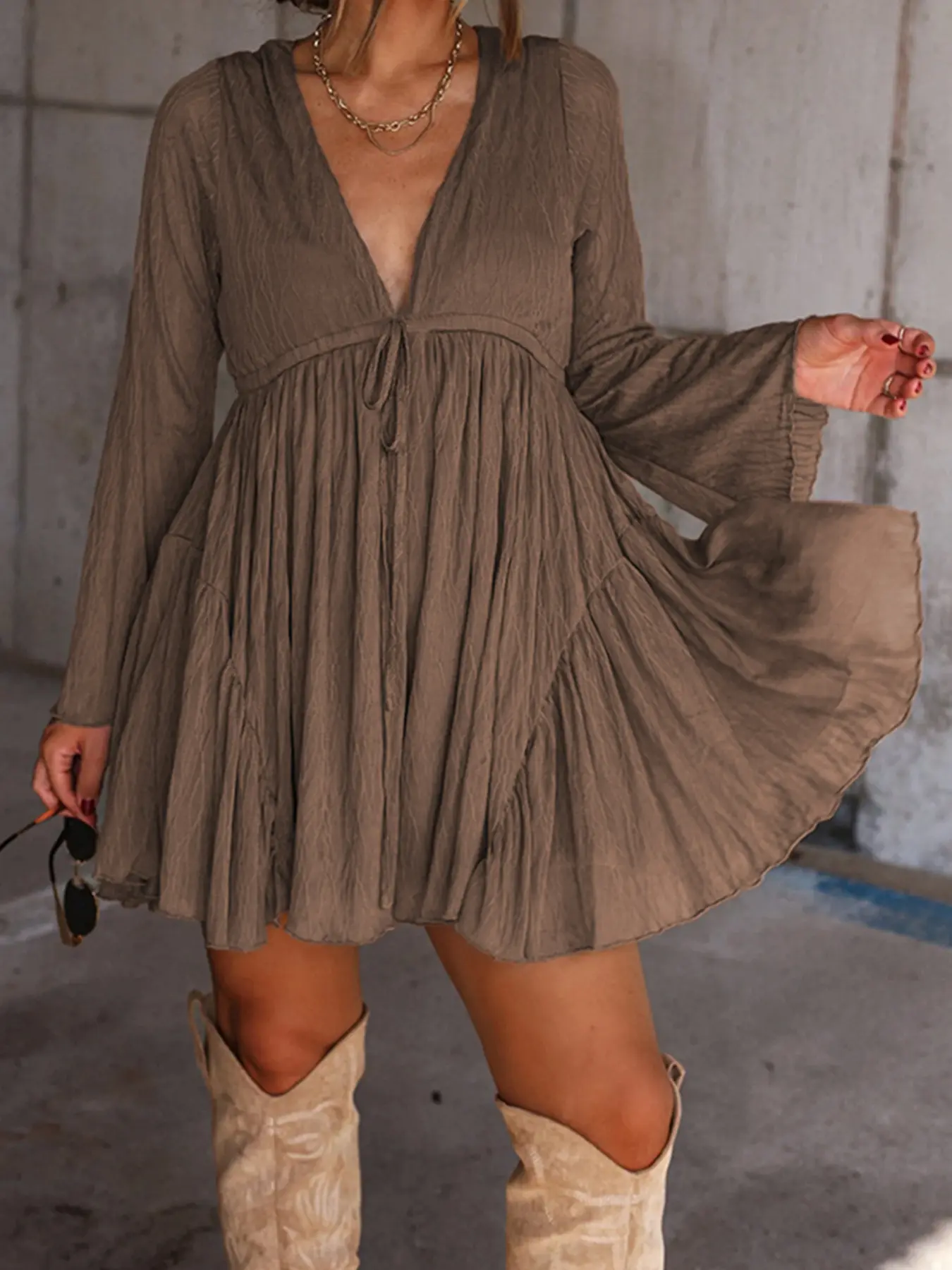 long sleeve black lace dress short Classic Style Long Sleeve Short Lace Dress main image 1