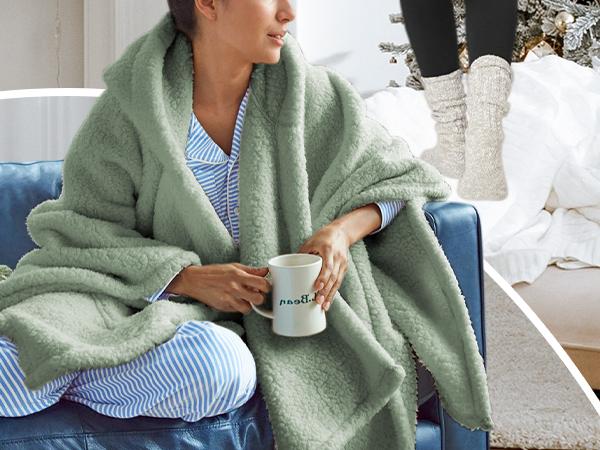 Hixiaohe Wearable Blanket Sherpa Poncho Office Work Warm Cozy Shawl Blanket Plush Cape Wrap  Oversized Hooded Design with Pockets