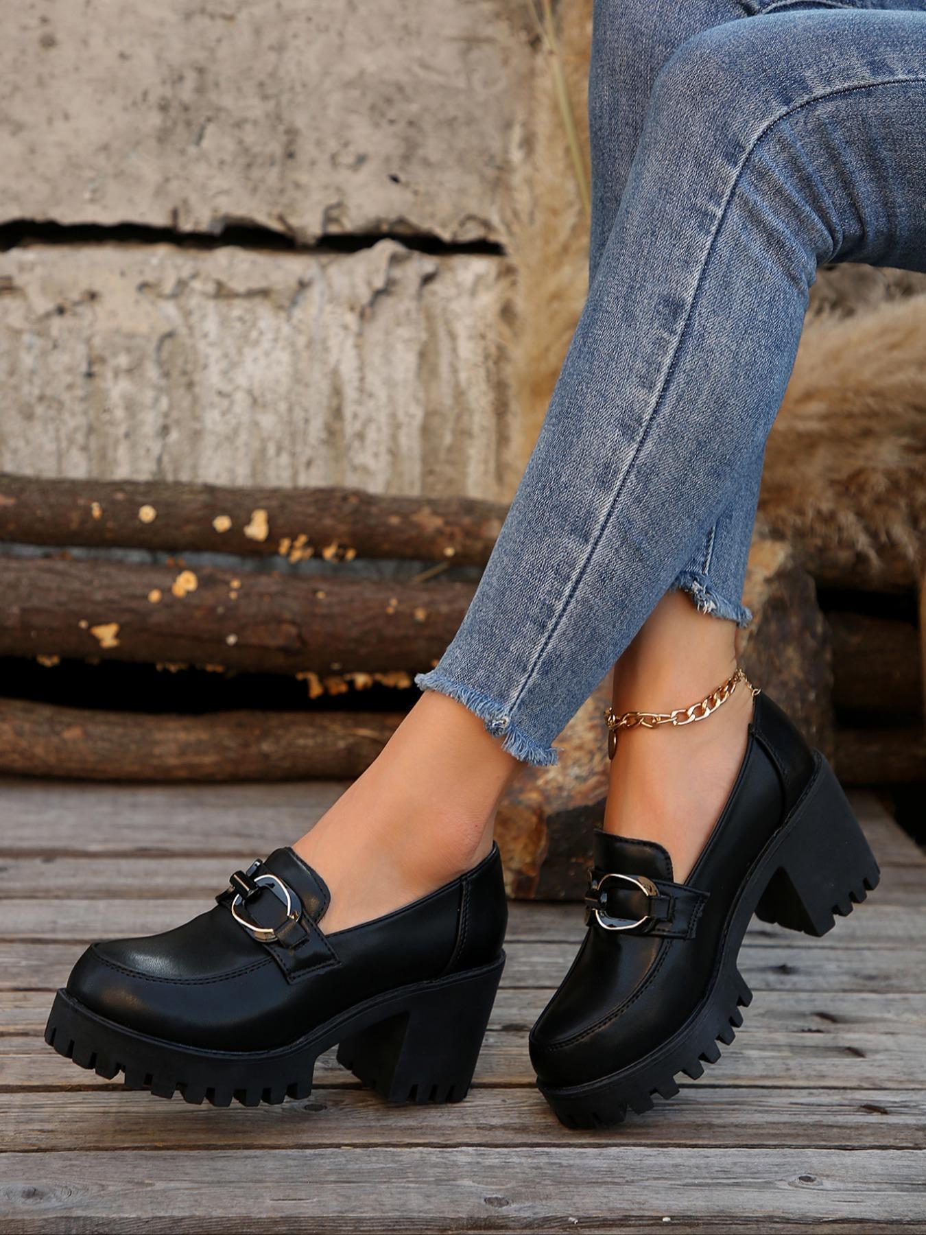 Women's Fashion Elegant Classic High Heels, Chunky Pumps, Metal Decor Faux Fur Design, Stage Style Thick Sole Punk Shoes, All Season Wedding Comfortable Wear