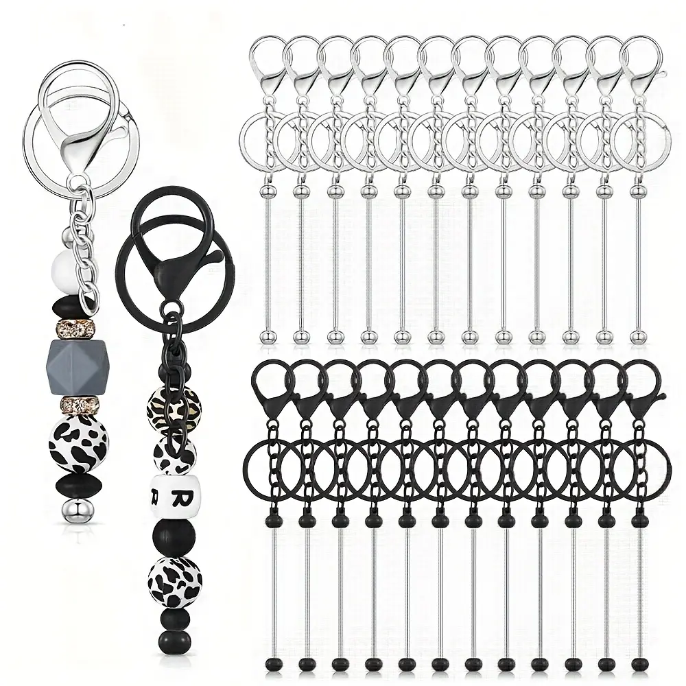 21pcs Of Simple And Fashionable Basic-color Keychains And Pendants. Various Colors Are Suitable for DIY Keychain Accessories. They Are Ideal Gifts for Friends And Family, And Can Also Be Used As Holiday Gifts.