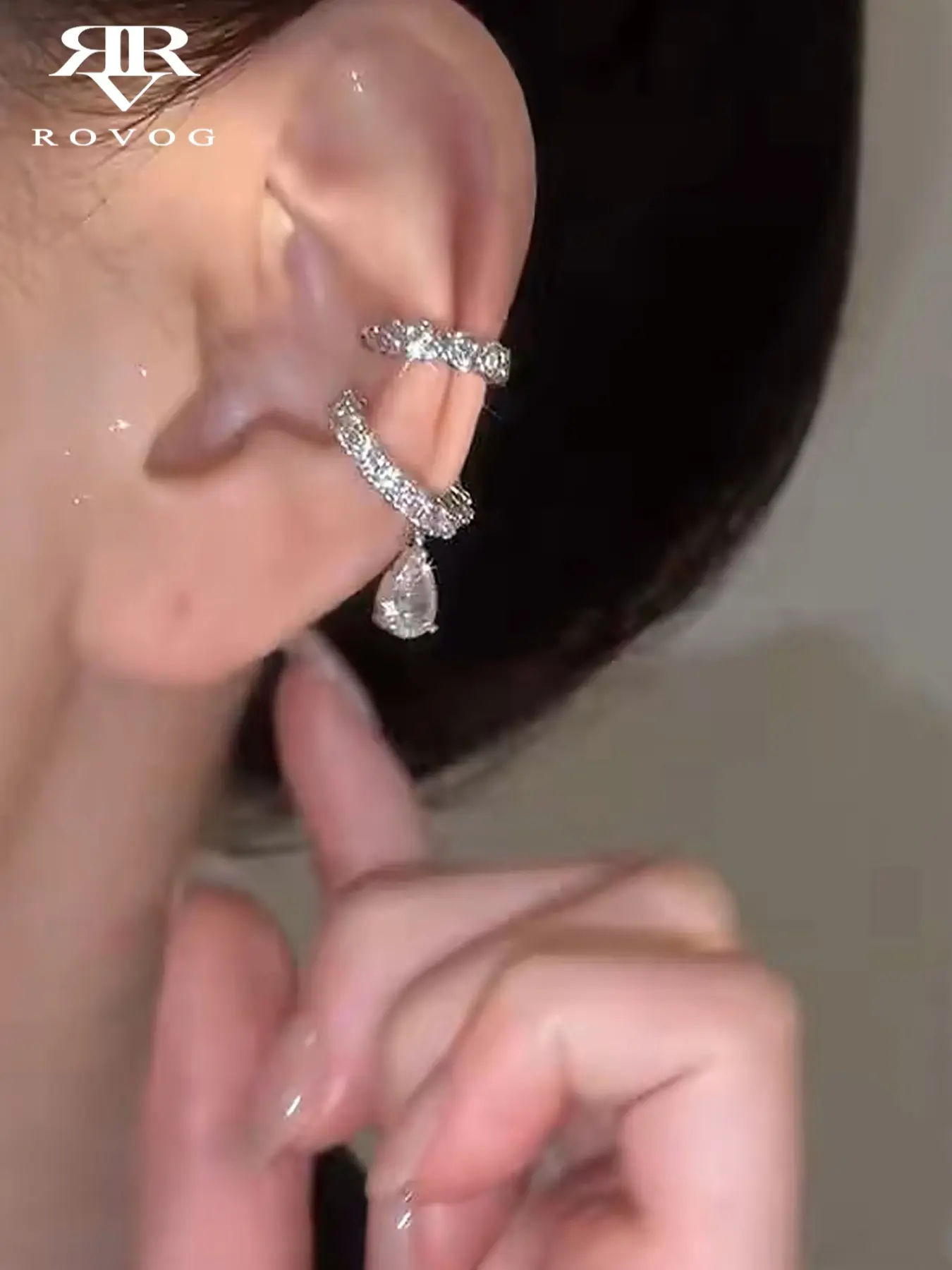 2 Pairs Layered Earrings, No Piercing Required, Zircon Water Drop Design, Elegant Copper Ear Clips for Women, Casual Style, All Seasons
