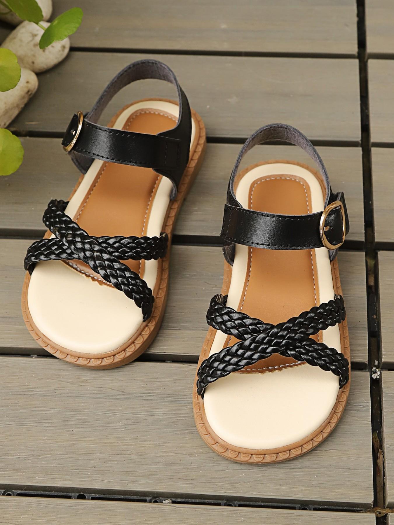Kids Braided Crisscross Sandals, Adjustable Buckle, Non-Slip Soft Sole, Cute Style, PU Leather Upper, Rubber Sole, Plain Pattern