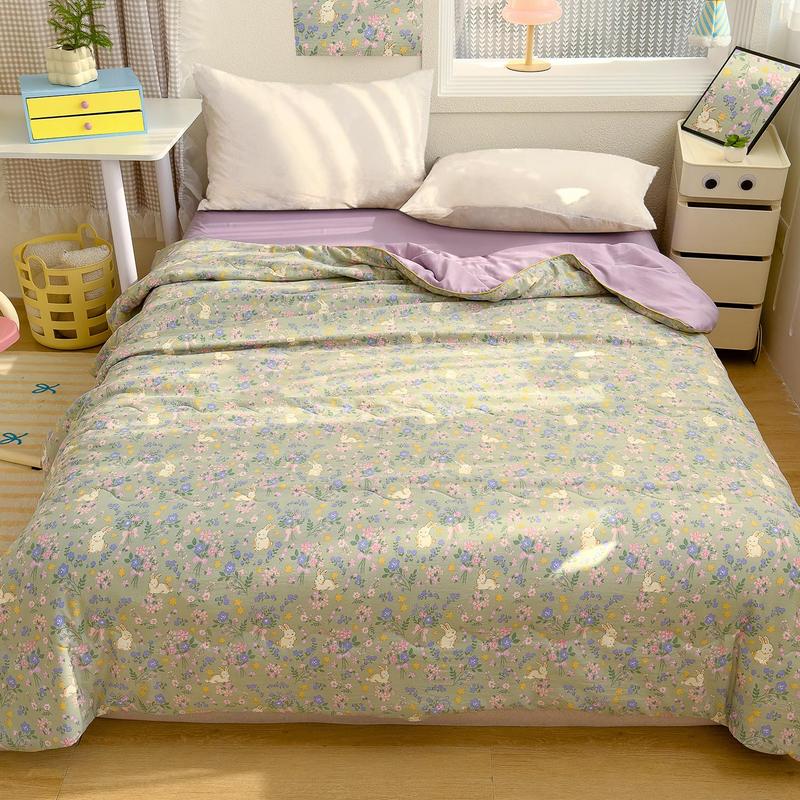 1pcs of small floral print summer quilt, super soft and skin-friendly air-conditioned quilt, suitable for use in all seasons, bedrooms, and living rooms