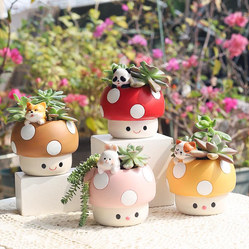 Cute Cartoon Mushroom Pen Holder, Student Desk Organizer, Multi-Functional Creative Storage Decor, Resin Succulent Plant Pot, Handmade Mini Planter, Cute Desk Accessories