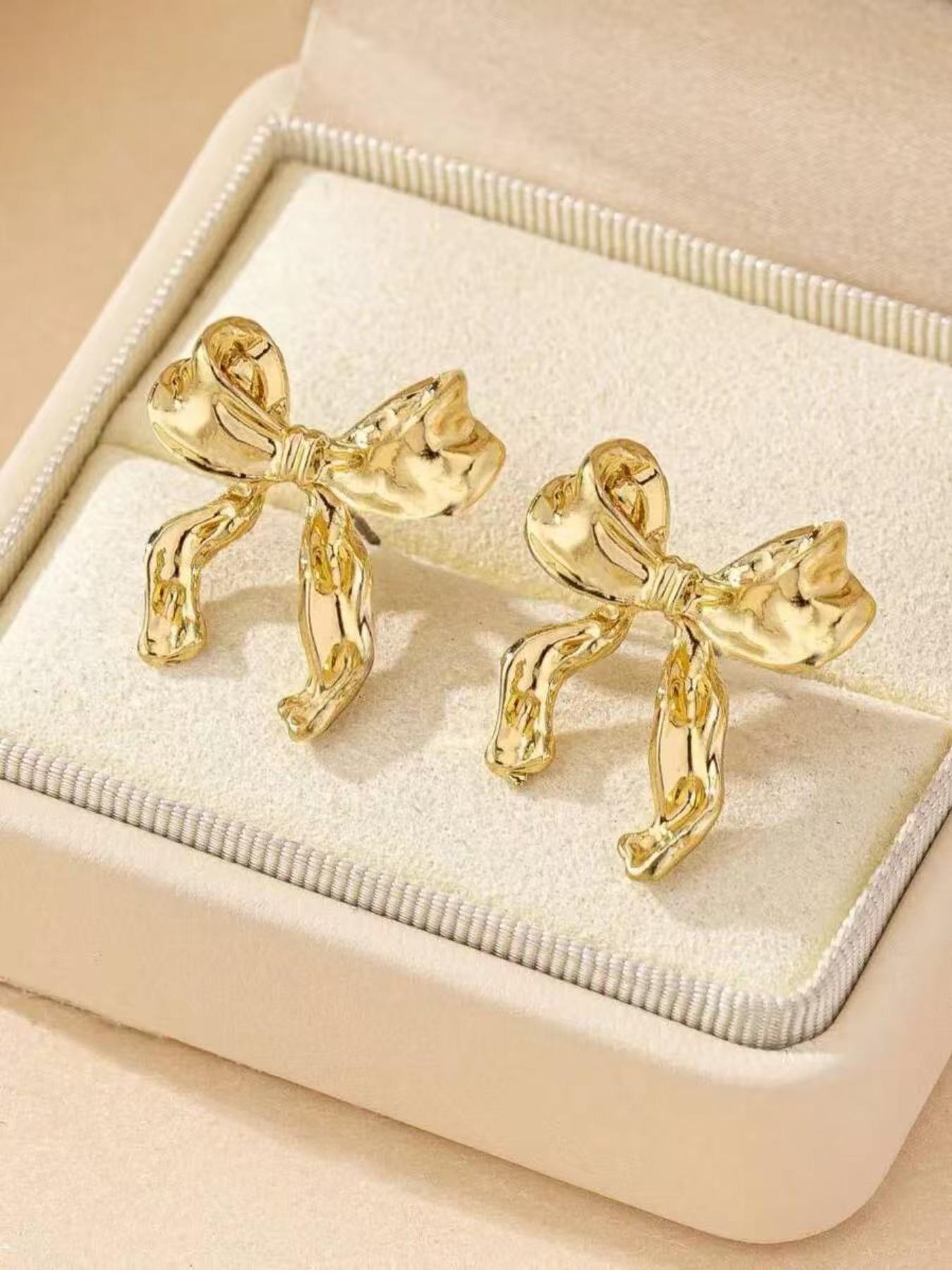 Elegant Bowknot Earrings for Women, Simple & Lightweight Design, Hypoallergenic, Perfect for Daily Wear, Dates, Parties, Birthday Gift, Elegant Minimalist Earrings