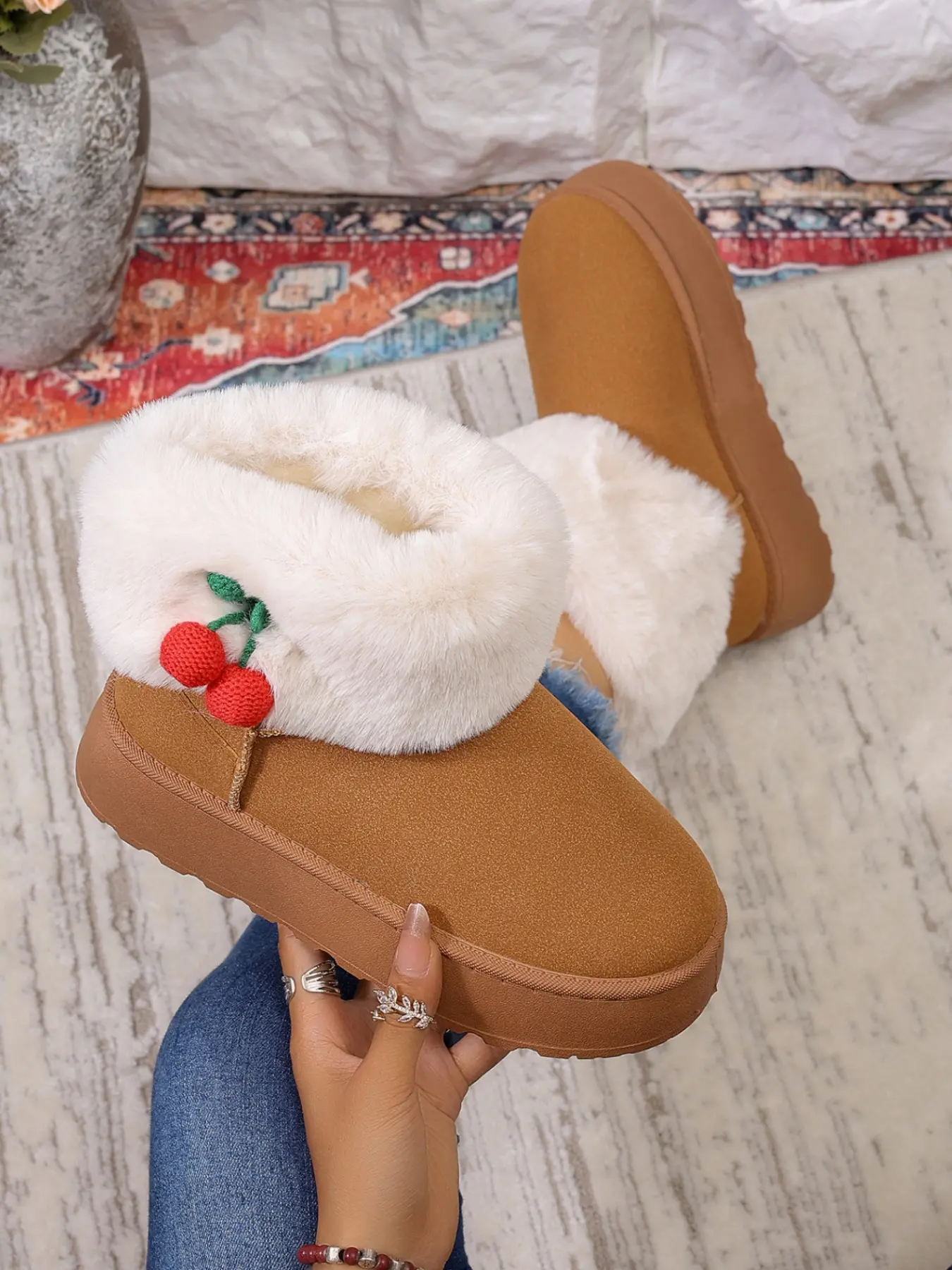Women Cherry Decor F Furry Cuff Snow Boots, Two Way Wear Thick Platform Winter Ankle Booties, Stylish & Warm Footwear for Cold Weather, Fashion Ankle Boots, for Christmas, Xmas